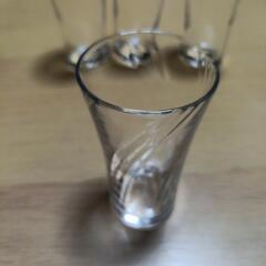 グラス4個セットの画像