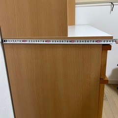 食器棚の画像
