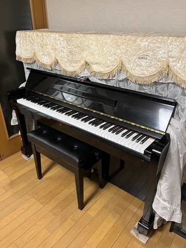 カワイ製　アップライトピアノ