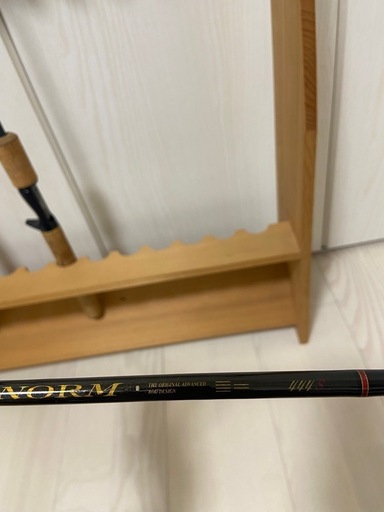 バスロッド3本とロッドスタンド [DAIWA] ハートランドZ [SHIMANO] AXIS