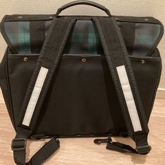 リュックにもなる通学カバンの画像