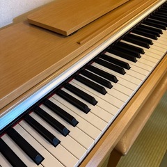YAMAHA 電子ピアノYDP-141C 2010年製の画像