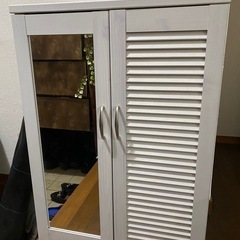 靴箱　シューズボックスの画像