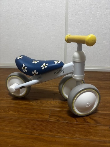 ミッフィーD-Bike mini 室内三輪車 (Tatu) 小牧原のキッズ用品