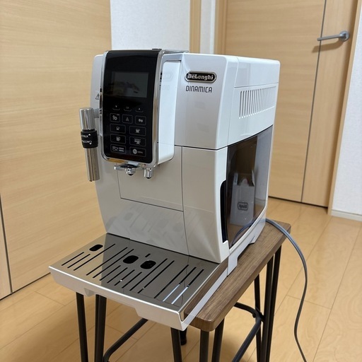 【決まりました】＊箱なし＊デロンギ コンパクト全自動コーヒーマシン ディナミカ
