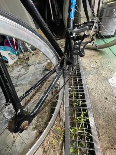 白と黒のコントラスト ピストバイク 乗って帰れます 白と黒のコントラスト ピストバイク 乗って帰れます