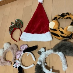 ぬいぐるみとカチューシャなど
の画像