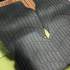 【商談中】オートバックスで買った カーマット 4個セット