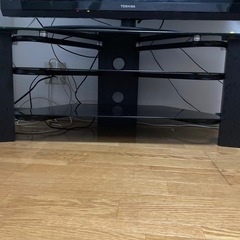 薄型テレビ台、小物置き