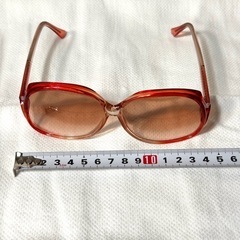 昭和レトロ レトロ サングラス 赤 クリアの画像