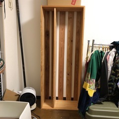 細長い棚