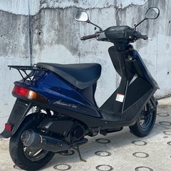 大人気セール‼️ピンクナンバー車両🎀安心のバッテリー充電済み🔋前後タイヤまだまだ山あり⛰️嬉しいオイル満タン補充済み🈵オイル交換不要⭕️継ぎ足しだけで🆗2サイクルでパワフルな走り💨CE11A アドレスV100✴の画像