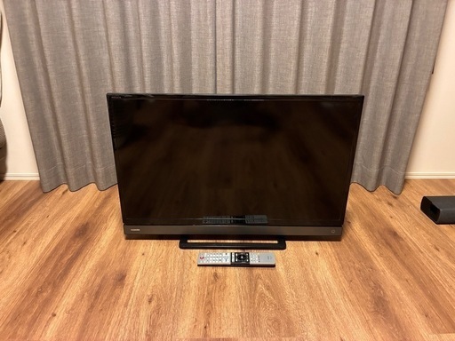 TOSHIBA REGZA 32型 テレビ