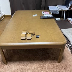 こたつ　テーブルの画像