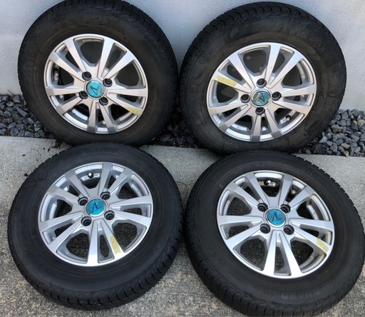 ホイール付きスタッドレスタイヤ145/80/R13 製造2013年 YOKOHAMA軽自動車用