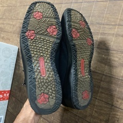 黒シューズ23センチの画像
