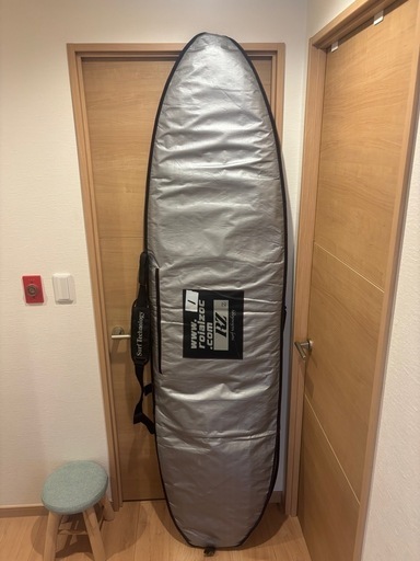 ALOHAサーフボード（フィン、リーシュ、ケース付）