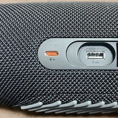 JBL CHARGE 5の画像