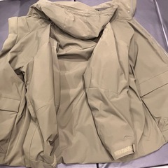 UNIQLO ユニクロ ハイブリットダウンパーカ XLの画像