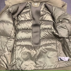 UNIQLO ユニクロ ハイブリットダウンパーカ XLの画像