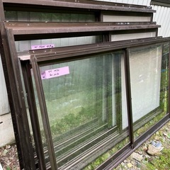 中古アルミサッシ、窓、中古、種類色々の画像