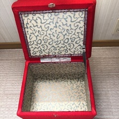 赤色ファブリックスツール　昭和レトロの画像