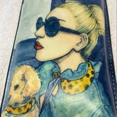 アート柄 スマホショルダーケースの画像