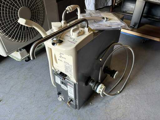 リンナイ　シャワー付ガスふろがま RBF-B60SN-RR-L*+68S W WS200｜リンナイガスふろがま[本体+給排気