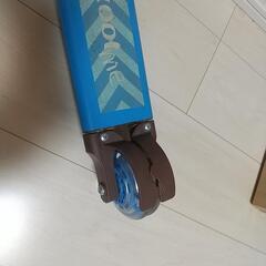 キックスクーターの画像