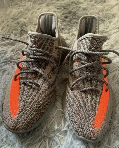yeezy boothシューズ