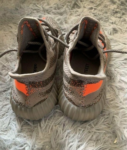 yeezy boothシューズ