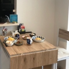 取引中　ダイニングテーブル