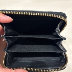 MARC JACOBSの画像