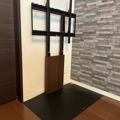壁掛けテレビスタンドWALL