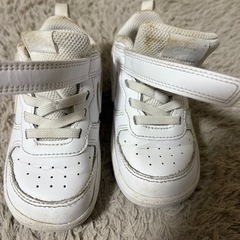 ナイキキッズスニーカー白14cmの画像