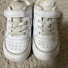 ナイキキッズスニーカー白14cmの画像