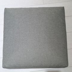【取引中】フロアクッション　12個（グレー６個、ダークブラウン６個）