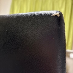 ダイニングテーブル、椅子の画像