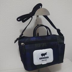 新品　KABAG　便利機能付き　ショルダーバッグ