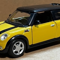ミニカー　
BMW MINI COOPER S  R56    の画像