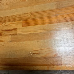 折りたためる机の画像