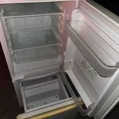137L冷蔵庫の画像