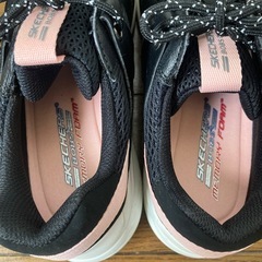 スケッチャーズ　スニーカー　メモリーフォーム　BOBS　SPARROW　厚底の画像