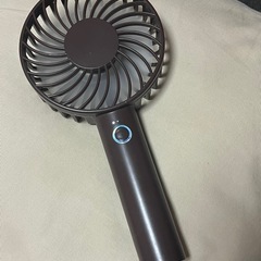 充電式　手持ち扇風機　ハンディファンの画像