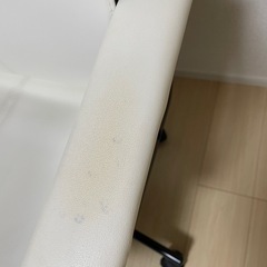 【引き渡し決定しました】椅子　ホワイト　回転チェア（IKEA）の画像