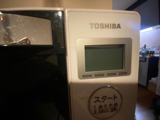 美品2021年製　TOSHIBA　電子レンジ TOSHIBA オーブンレンジ ER-V18 2021年製 900W Amazon.co.jp: 東芝 