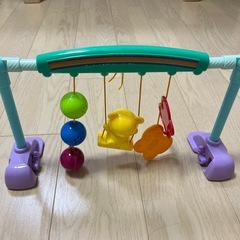 値下げ　
新生児から遊べる　ベビージムの画像