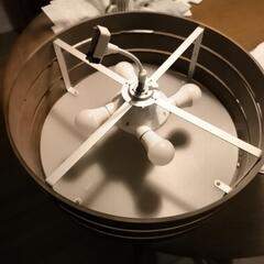 スリットデザインシーリングライトの画像