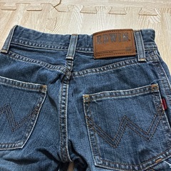 キッズ　エドウィンジーンズ