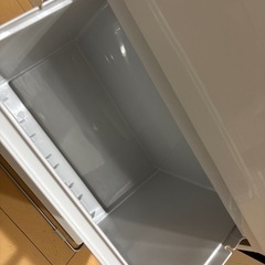 すっきり収まる薄型ワイドペダルペール(2段 40L)の画像